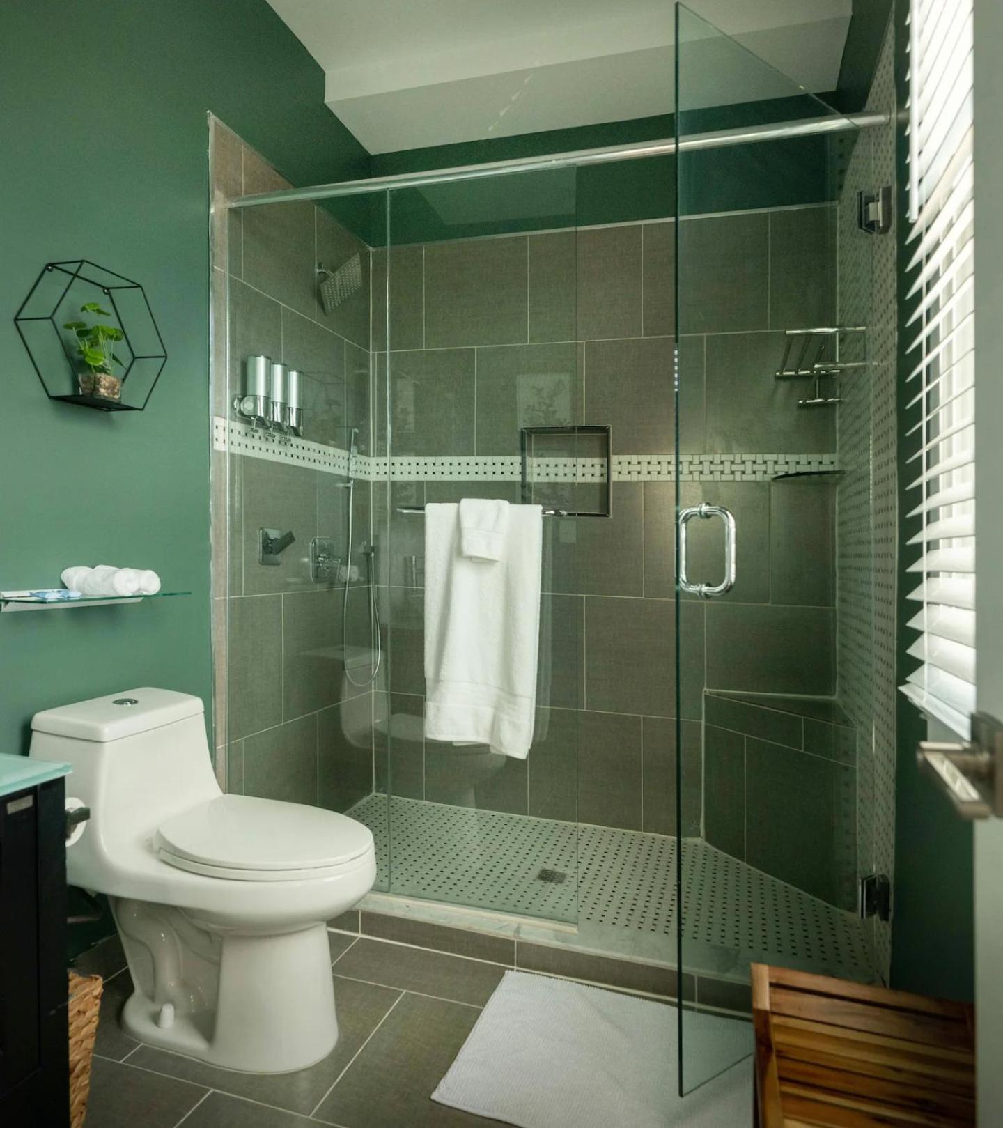 Downtown, Contemporary, 2 Bedroom, Roof Terrace! 3b Apartmán